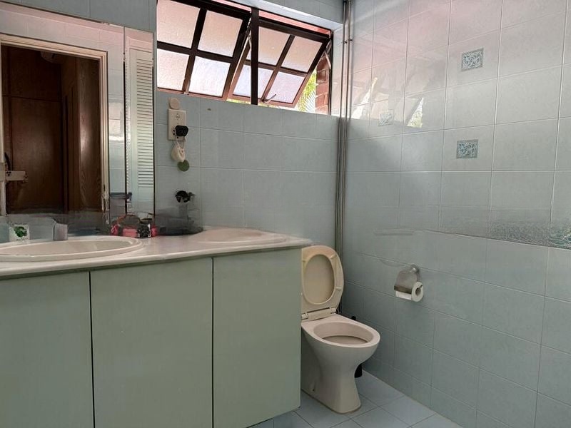 DUCHESS PLACE 8