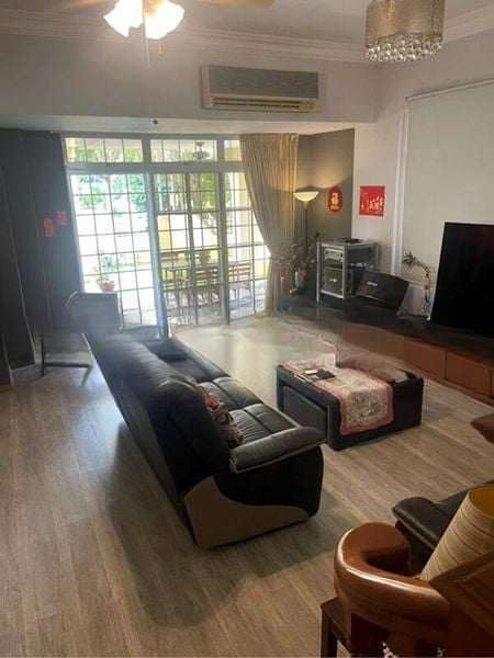 SEA BREEZE TERRACE 4