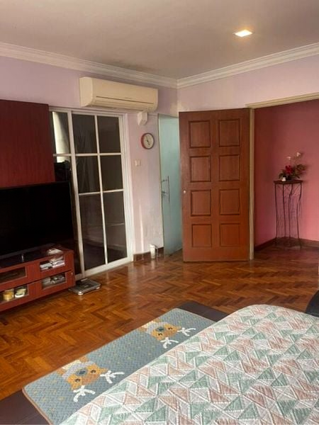 SEA BREEZE TERRACE 8