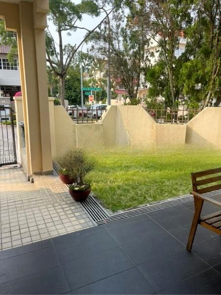 SEA BREEZE TERRACE 15