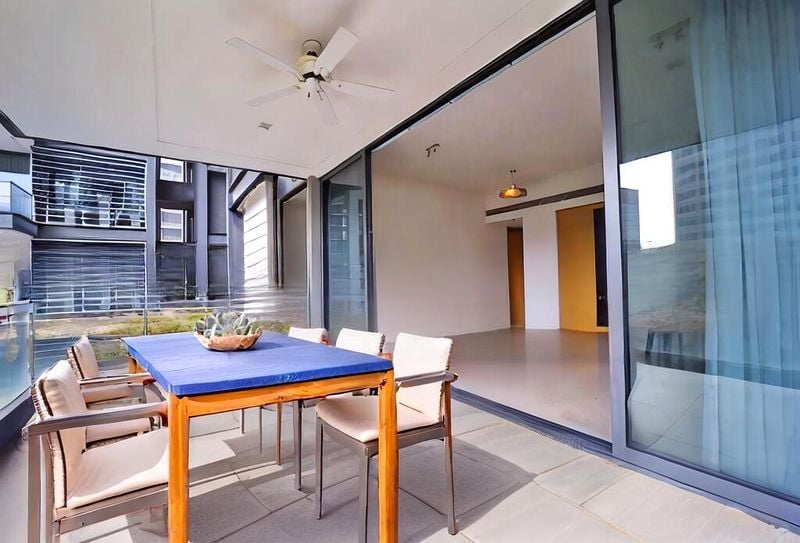 URBAN SUITES 7