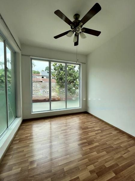 TEACHER'S HOUSING ESTATE 9