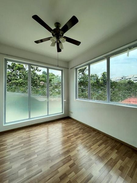 TEACHER'S HOUSING ESTATE 5