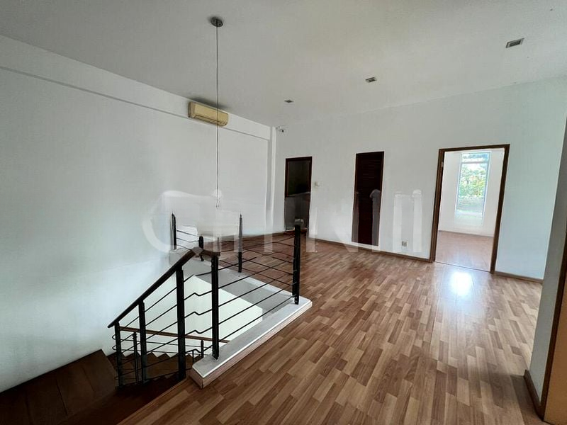 TEACHER'S HOUSING ESTATE 10