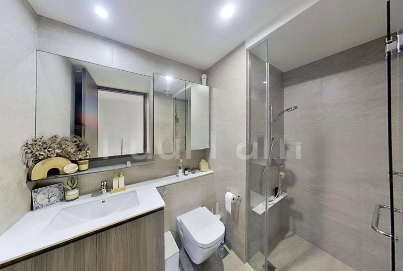 THE CLEMENT CANOPY 2