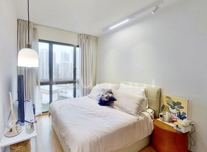 THE CLEMENT CANOPY 5