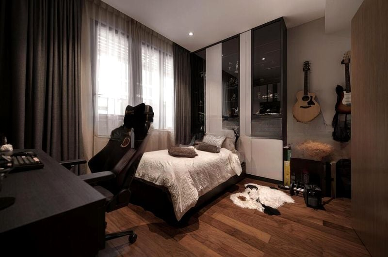 LUXUS HILLS 3