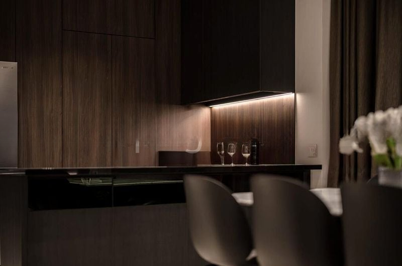 LUXUS HILLS 11