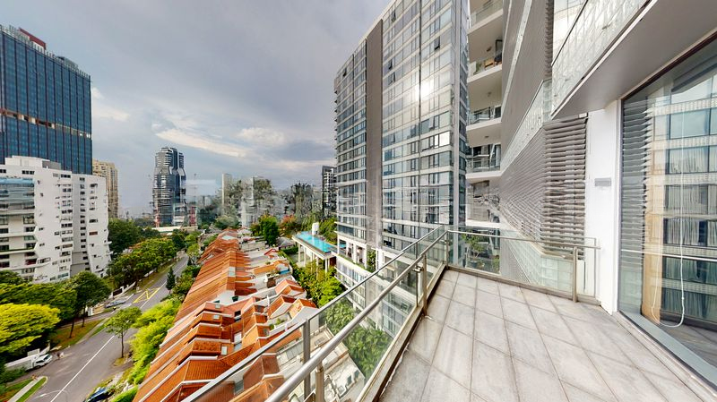 HELIOS RESIDENCES 8