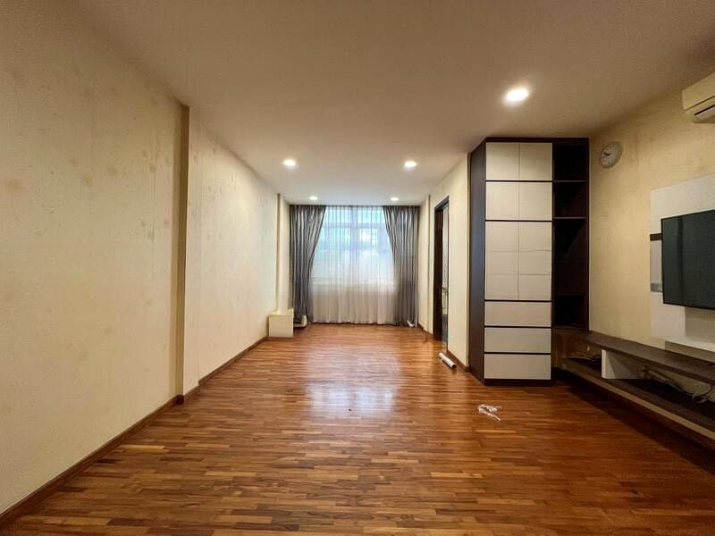 SEMBAWANG SPRINGS ESTATE 8