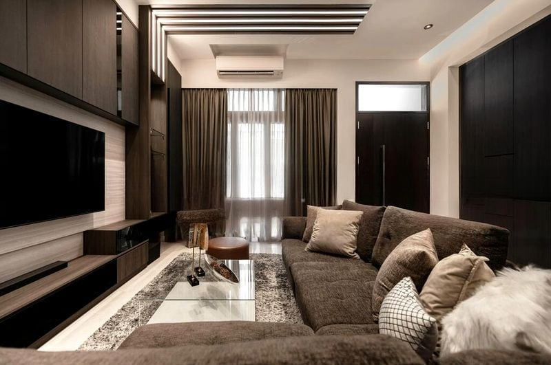 LUXUS HILLS 5