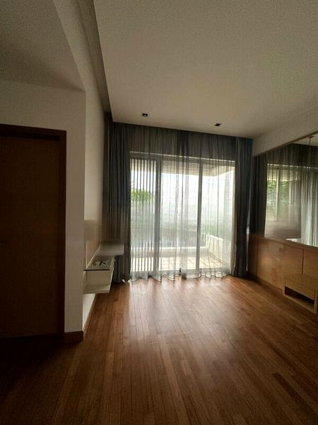 SELETAR HILLS ESTATE 4