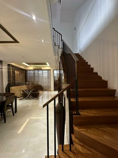 SELETAR HILLS ESTATE 7