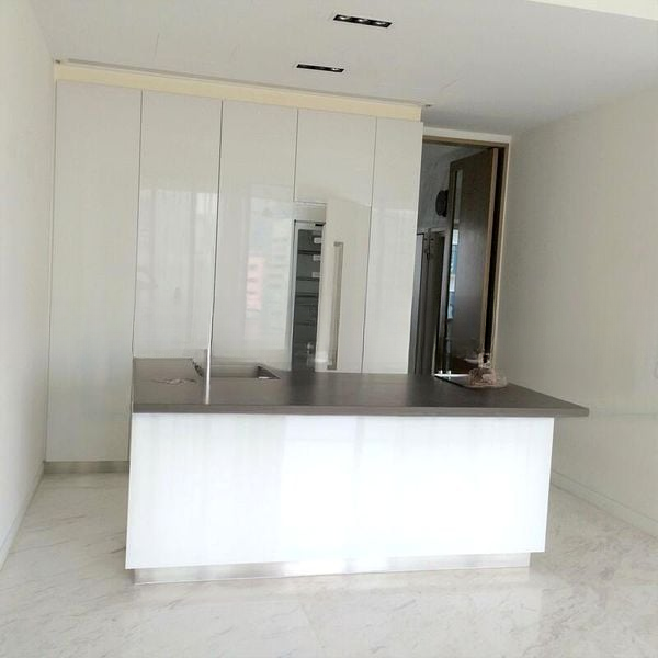 111 EMERALD HILL 2