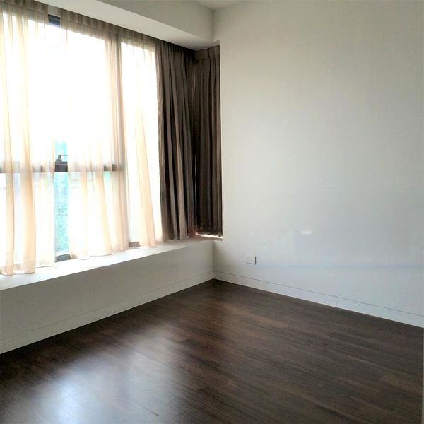 111 EMERALD HILL 6