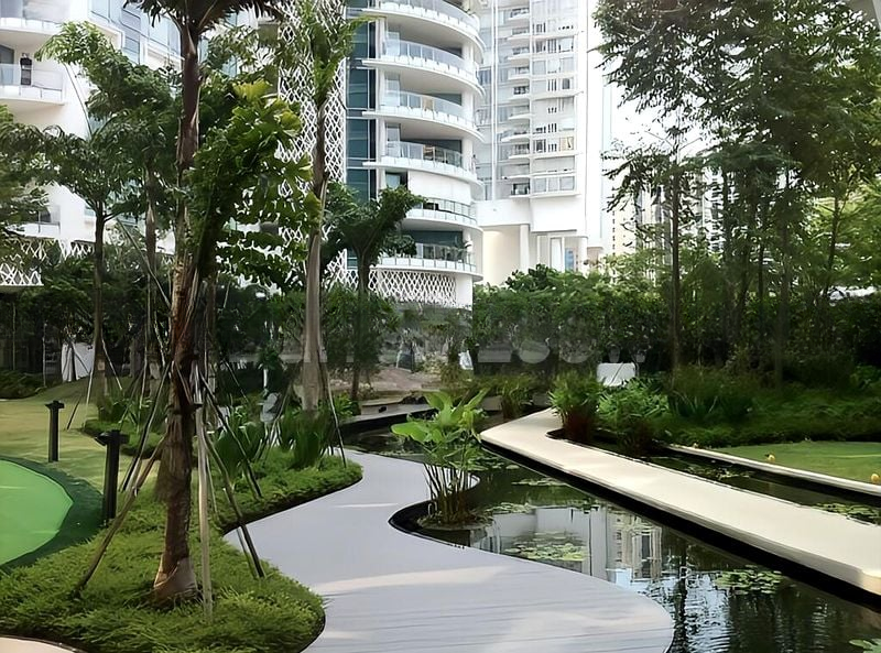 THE TRILLIUM 1