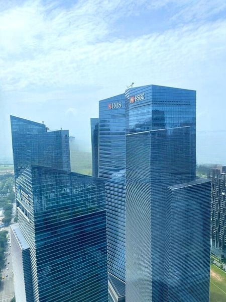 THE SAIL @ MARINA BAY 5