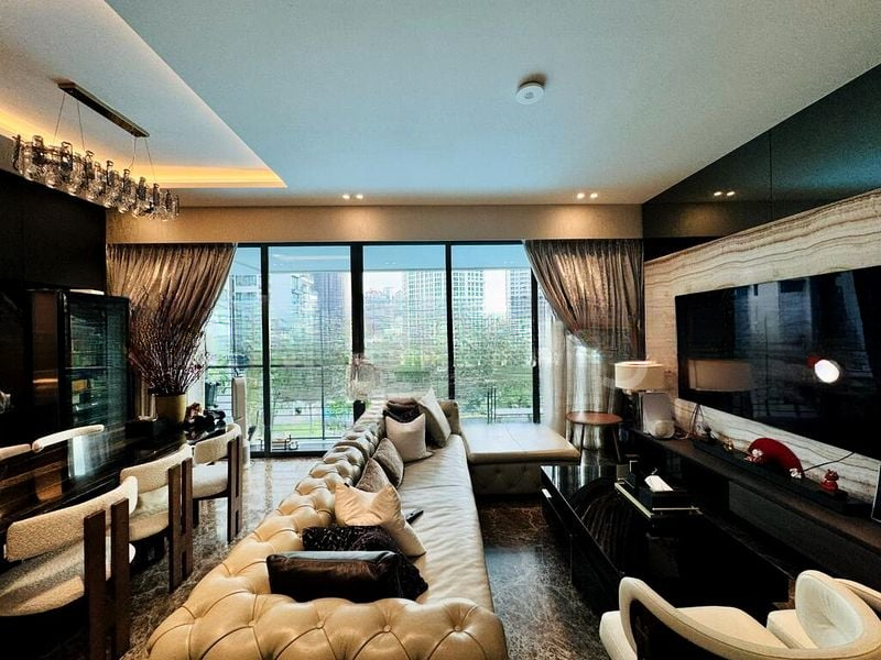 RIVERGATE 10