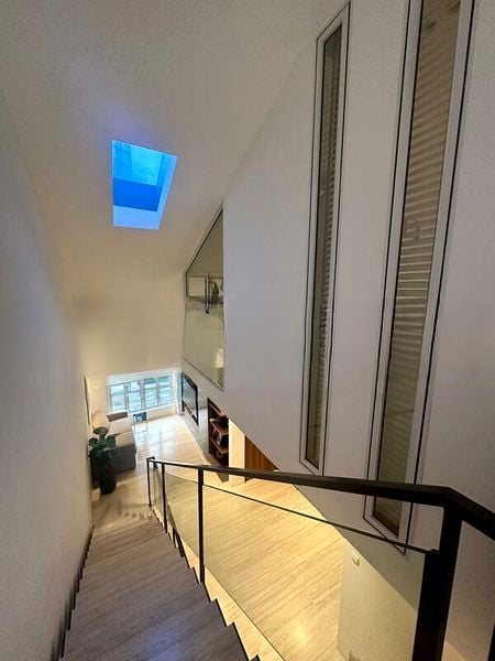 EMERALD APARTMENTS 10