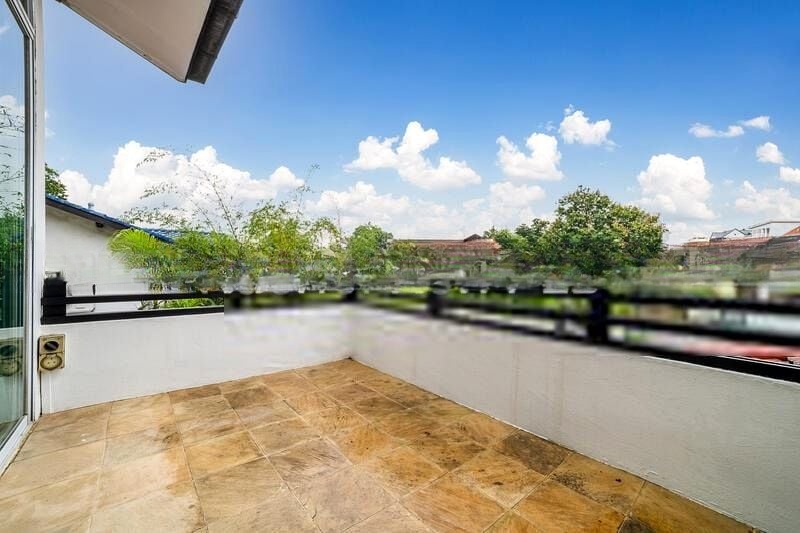 NANYANG PARK 12