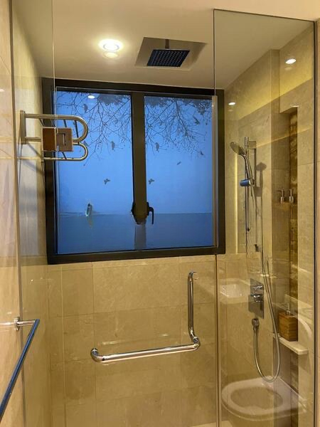 COMMONWEALTH TOWERS 4