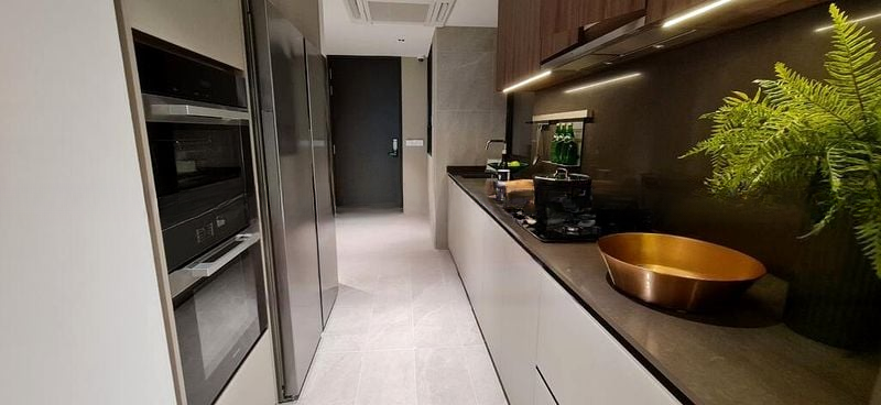 IRWELL HILL RESIDENCES 10