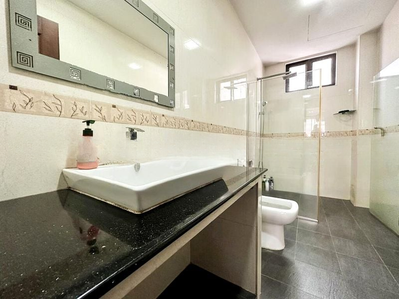 SEMBAWANG SPRINGS ESTATE 5