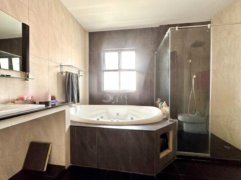 SEMBAWANG SPRINGS ESTATE 9