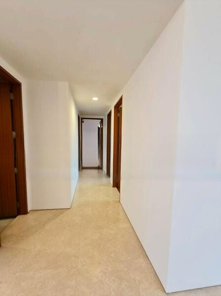 THE SEAFRONT ON MEYER 5