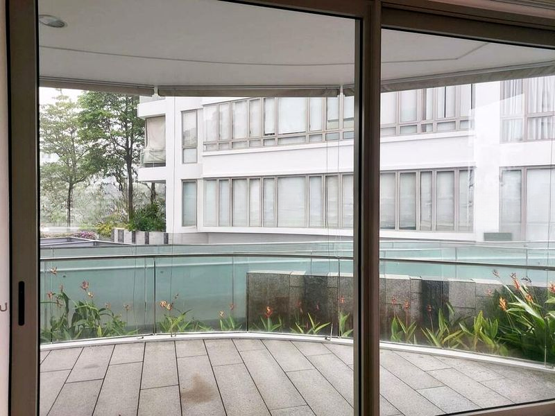 THE COAST AT SENTOSA COVE 3