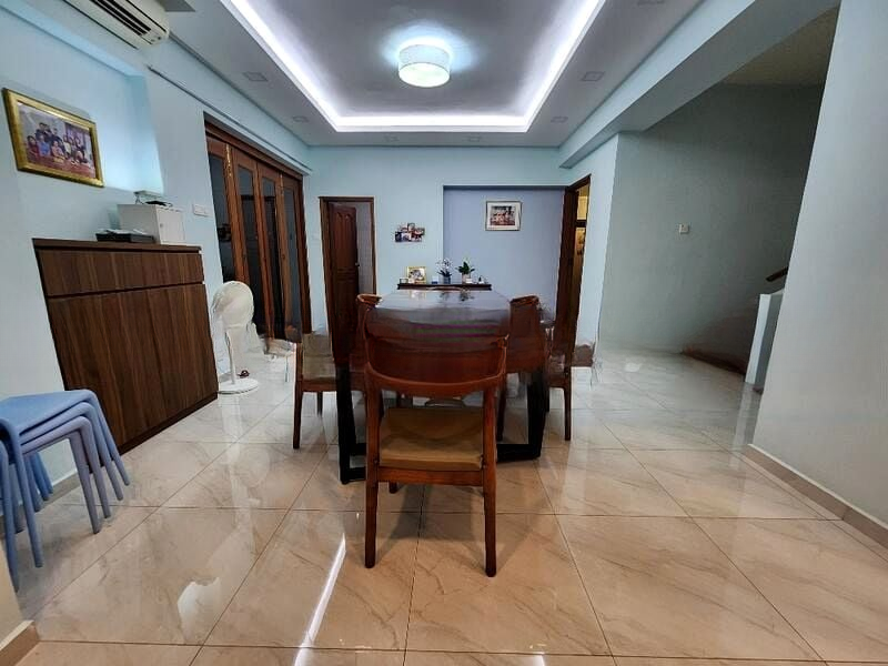 BEDOK GROVE 6