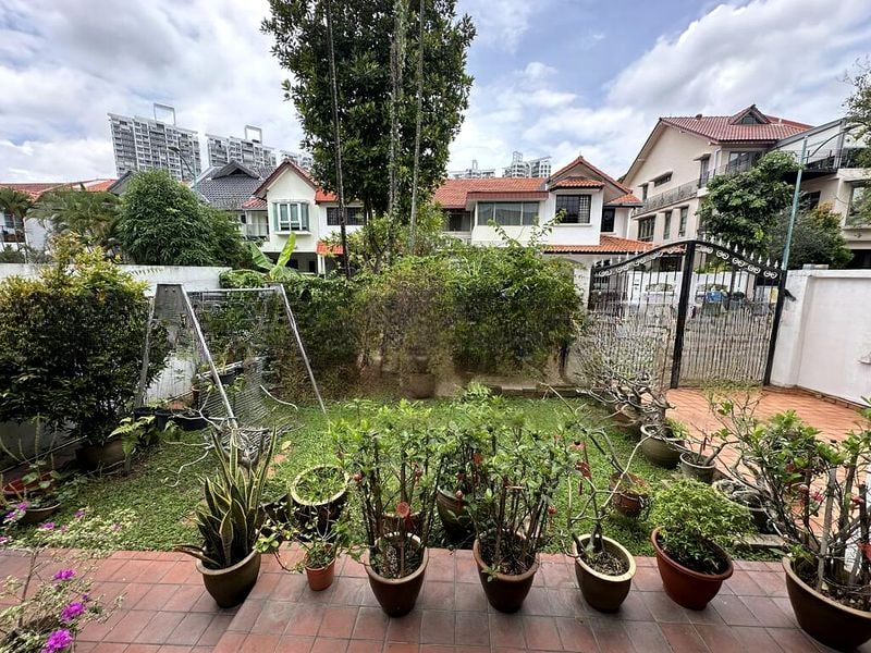 PASIR PANJANG GARDENS 11