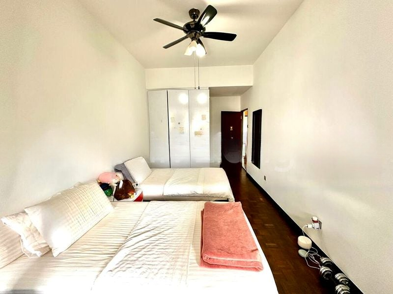 THOMSON HILLS ESTATE 5