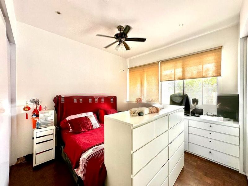 THOMSON HILLS ESTATE 4