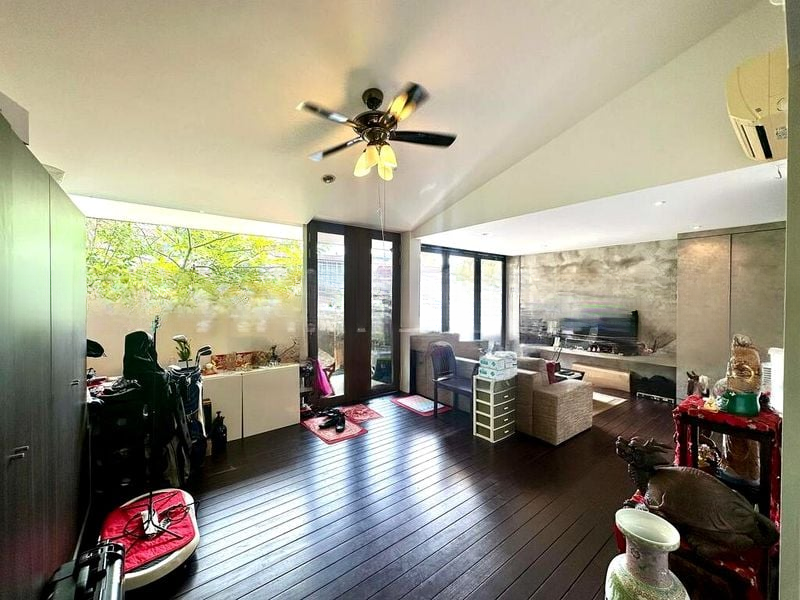 THOMSON HILLS ESTATE 3