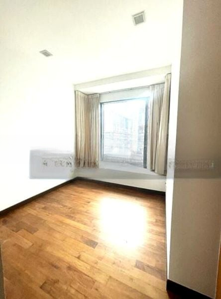 WATERMARK ROBERTSON QUAY 2