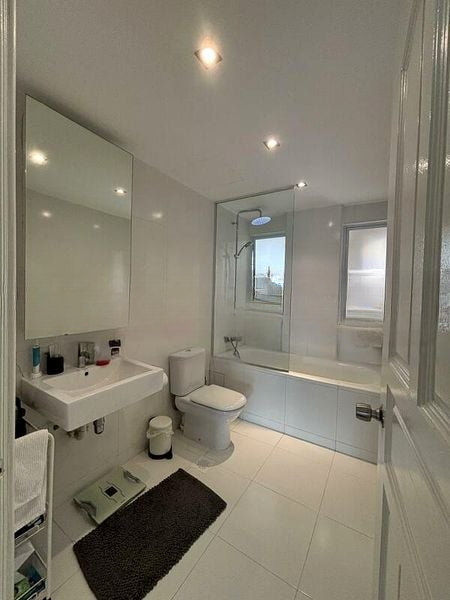 PEPYS HILL CONDOMINIUM 1