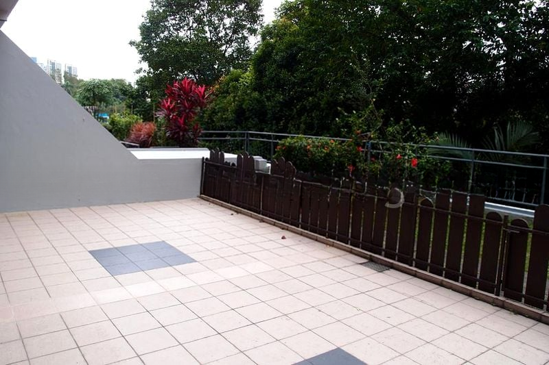 MOUNT ROSIE GARDEN 8