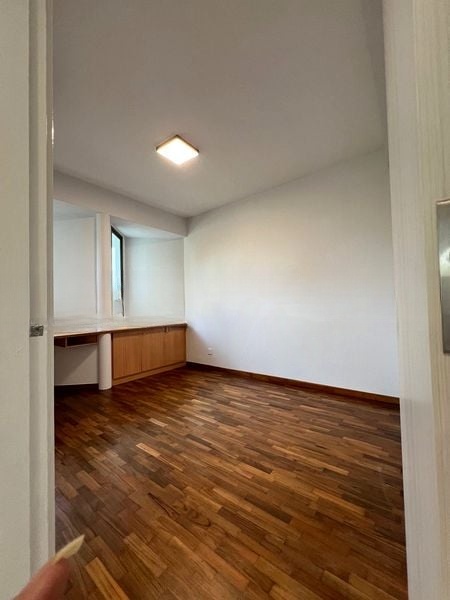 ORCHID PARK CONDOMINIUM 4