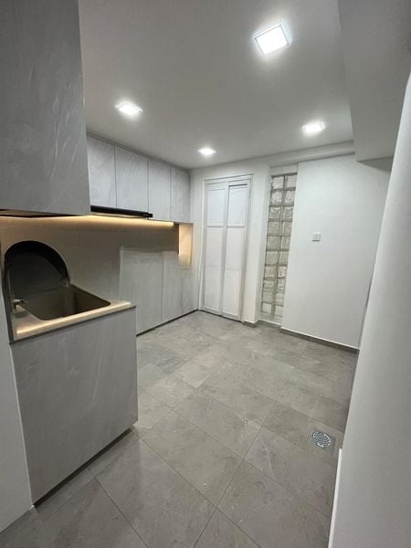 ORCHID PARK CONDOMINIUM 6