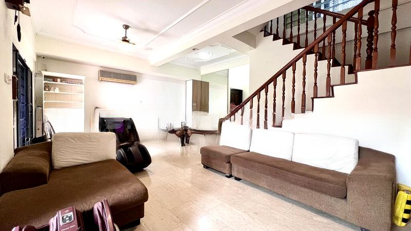 38 I SUITES 5