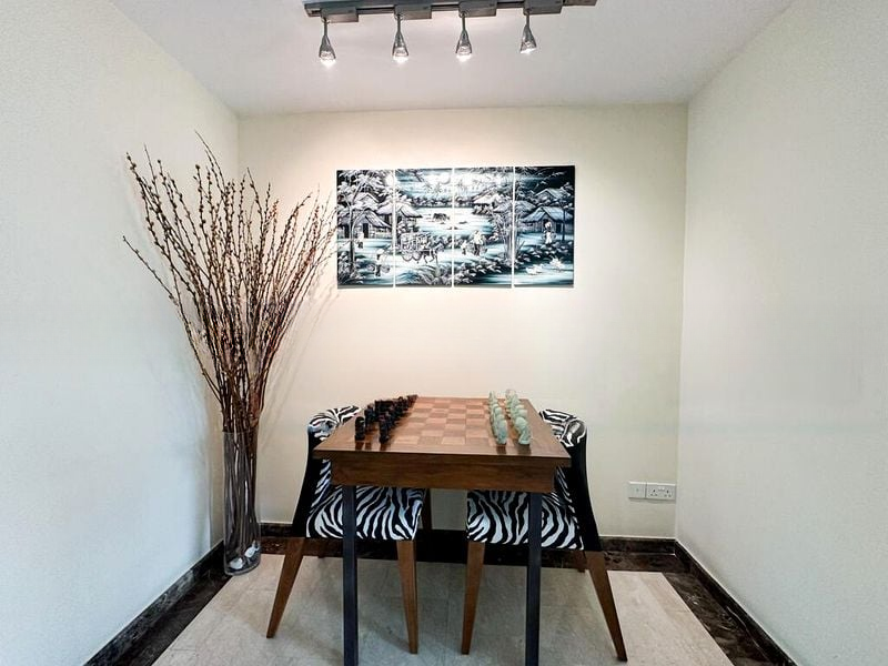 SIXTH AVENUE VILLE 11