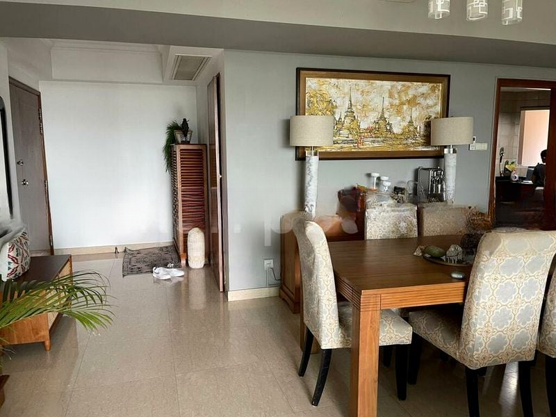 SEVEN HOLT ROAD 5