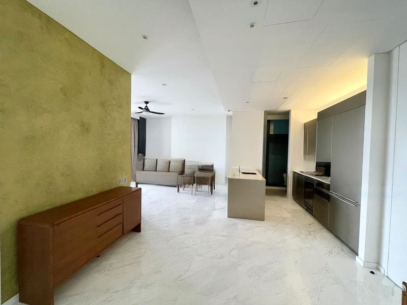 SOUTH BEACH RESIDENCES 4