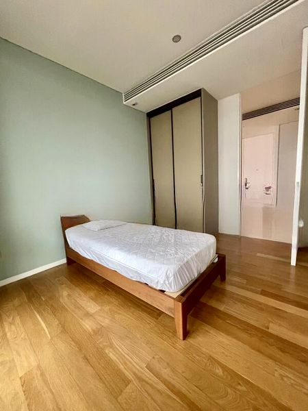 SOUTH BEACH RESIDENCES 13