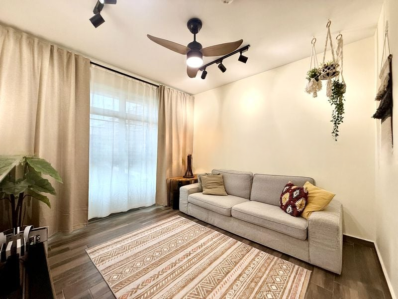 BT BATOK WEST AVE 8 4