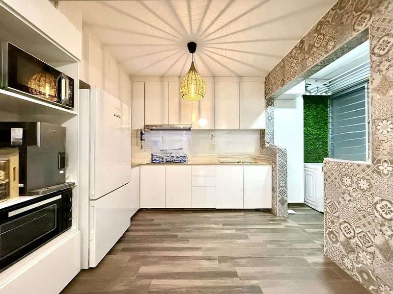 BT BATOK WEST AVE 8 9