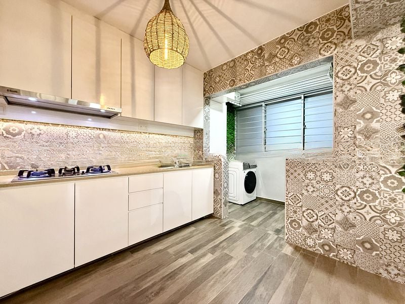 BT BATOK WEST AVE 8 8