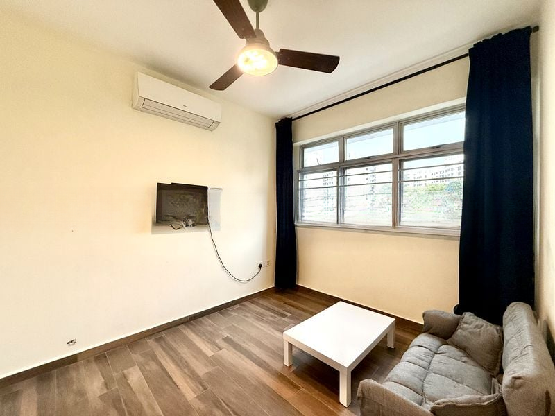 BT BATOK WEST AVE 8 15