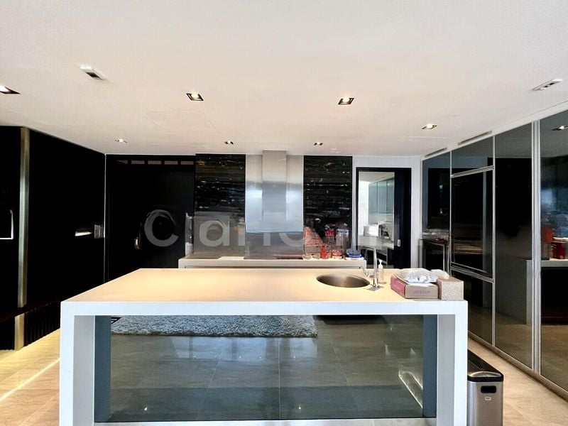CITYVISTA RESIDENCES 4